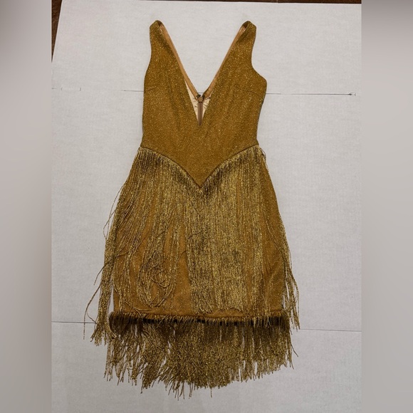 Miss Circle Elegant Gold V-Neck Fringe Dress Size XS - Picture 3 of 15